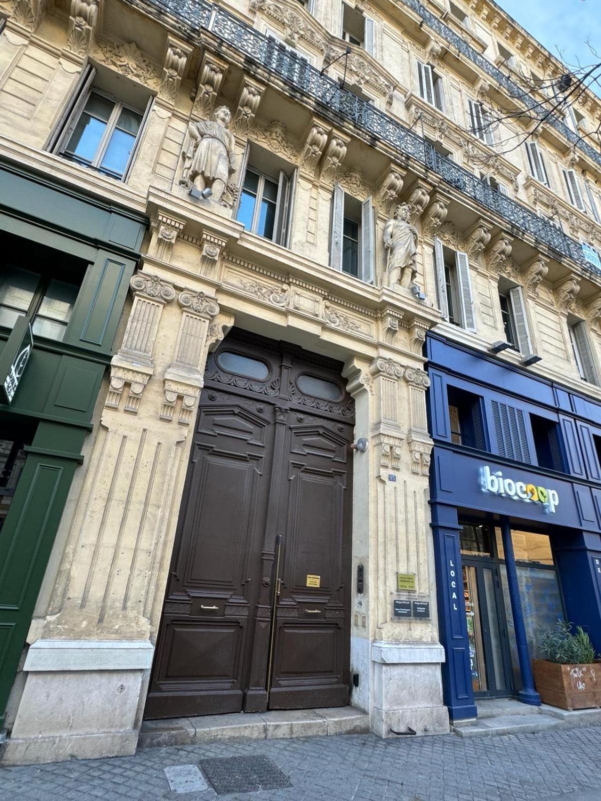 Appartemment Rue De La Republique, Joli Et Moderne Au Coeur Du Centre Marsylia Zewnętrze zdjęcie